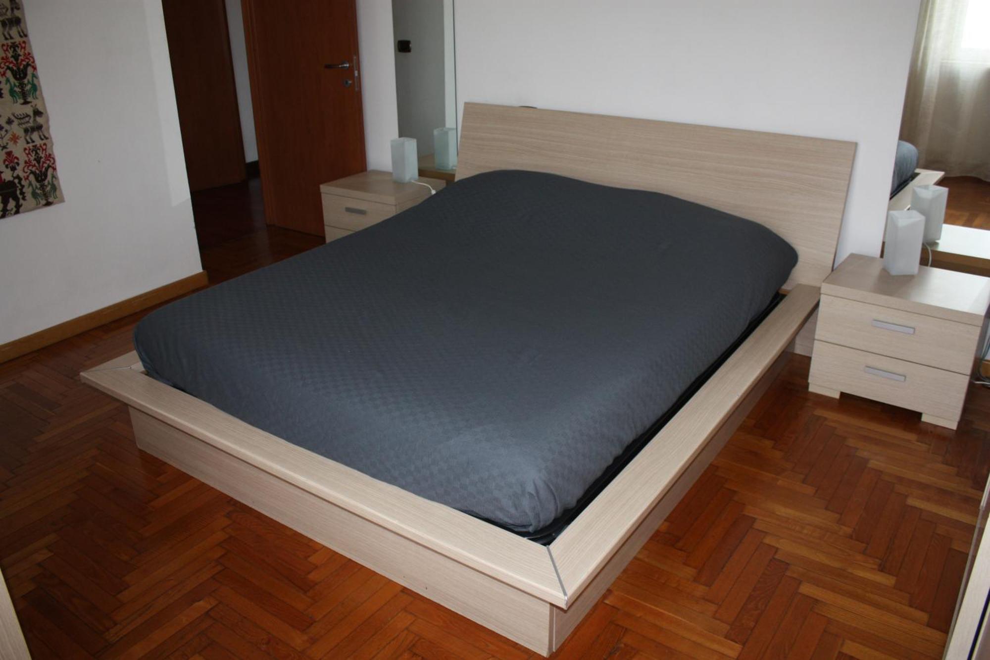Elegante Appartamento Trilocale Milano Exterior foto